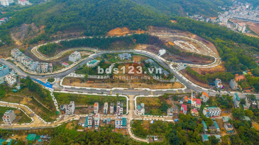 Bán lô đất nền dự án Ban Mai Villas - khu phức hợp đô thị xanh tại Bãi Cháy - Quảng Ninh. Liên hệ ngay 0352222409