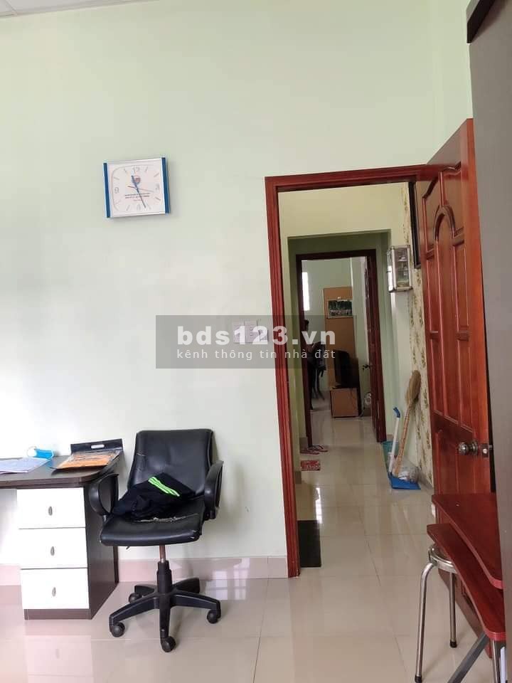 Khu vực K300, Gần Trường quốc tế Á Châu, Tân Bình, Giá 10 tỷ