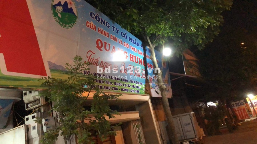 Cho thuê mặt bằng 500 mét vuông thị xã Sơn Tây