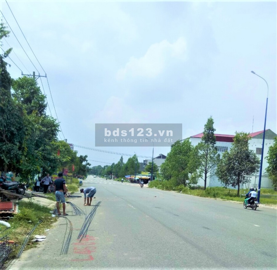 Đất mặt tiền chợ Mỹ Phước cần bán gấp trong tháng