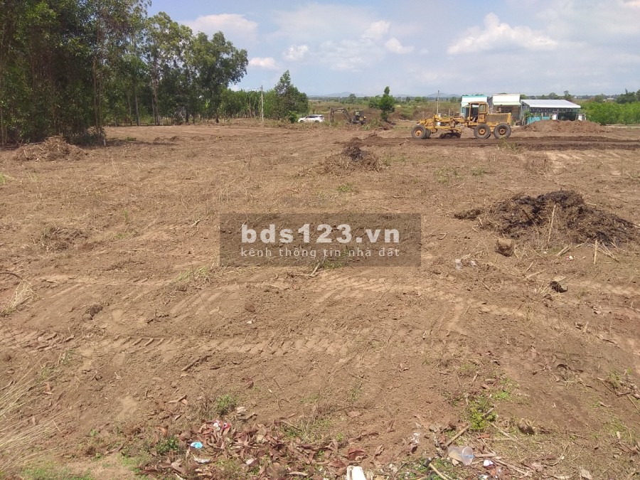 Đất Hồ Tràm cách biển Melia 5km, TC 100m2, Sổ hồng riêng. Giá F0 sinh lời chỉ 1,3 tỷ