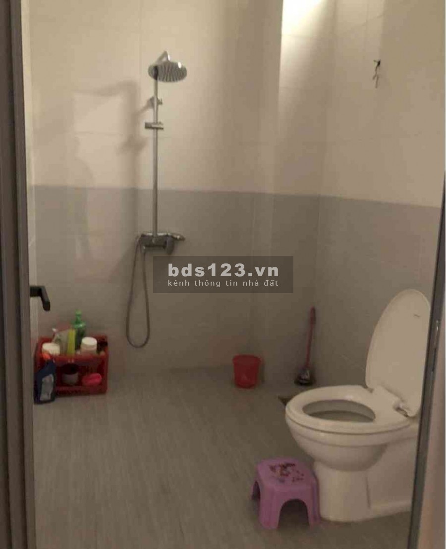 Cần Bán gấp nhà HXH 4x13 giá 8.x tỷ 4 lầu tại đường Huỳnh Văn Bánh phường 15 Phú Nhuận