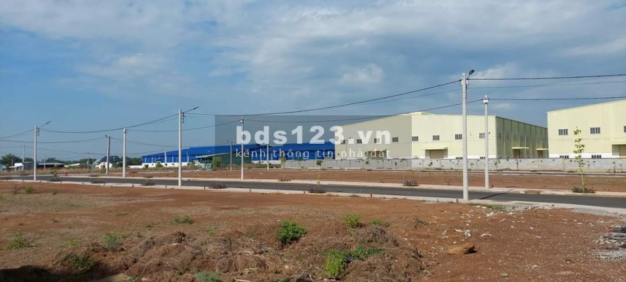 Cần bán gấp lô đất ngay trung tâm huyện Đồng Phú
