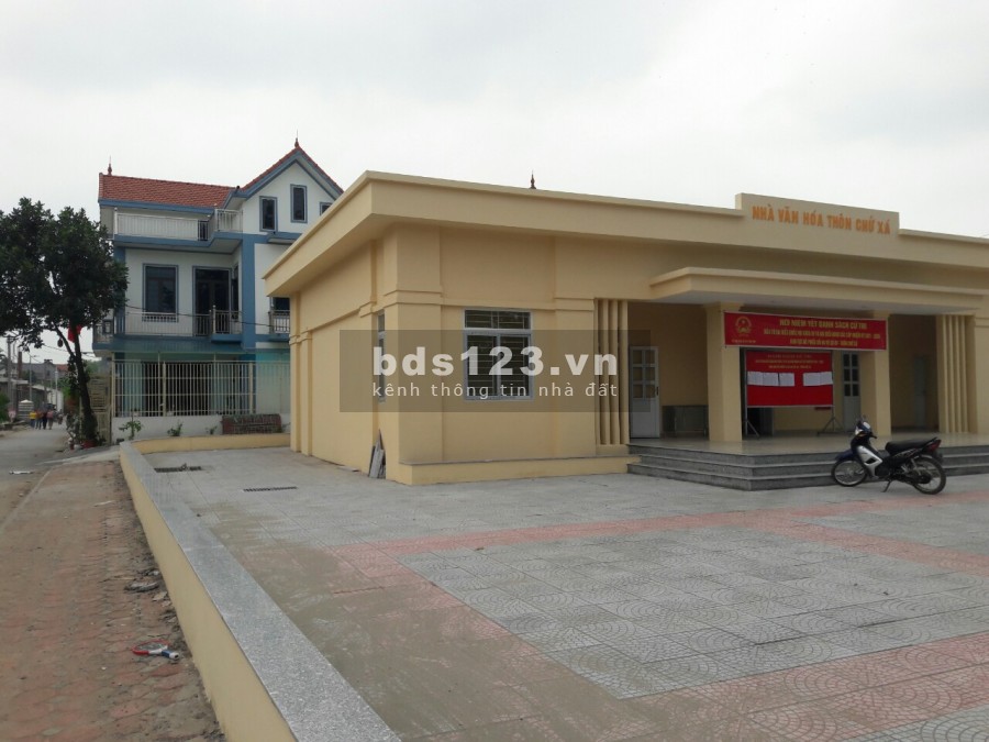 Cho thuê mặt bằng Gia Lâm kd làm xưởng, kho bãi dt 140m2, 2 mt, đường 11m view hồ Chử Xá phong thuỷ tài lộc, mặt tiền 10m, 3 ô tô tránh, đường phụ 2 ô tô tránh.