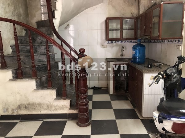 Bán nhà Vĩnh Hưng 16mx6T xây chắc chắn, giá 1.3 tỷ lh 0916010180