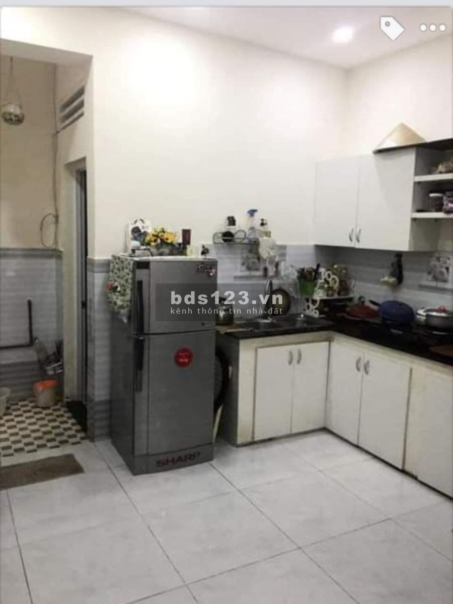 Nhà xinh căn góc, Lạc Long Quân, Tân Bình, DT 35m, giá chỉ 3.7 tỷ, chính chủ