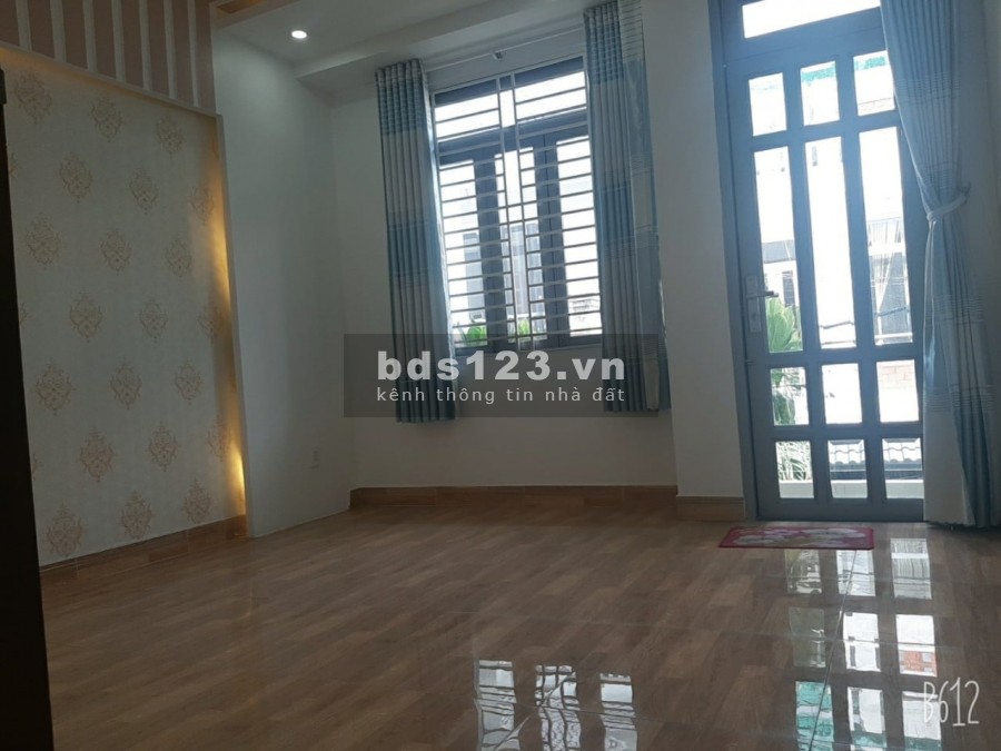 Bán Nhà Mới Cáo HXTải 1 Căn ra Đường Lớn, F15, Tân Bình, giá 6.4 tỷ/55m2, khoảng 100tr/m2