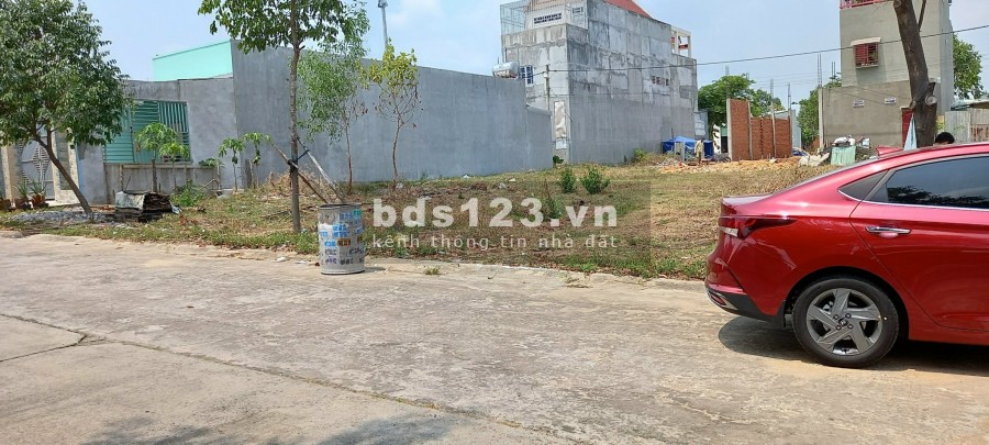 Đất mặt tiền chợ Mỹ Phước cần bán gấp trong tháng