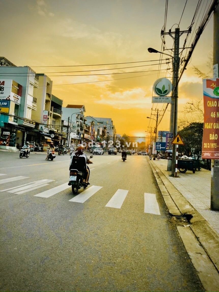 Bán đất thổ cư 240m2 trong tuần trung TP Bảo Lộc Lâm Đồng