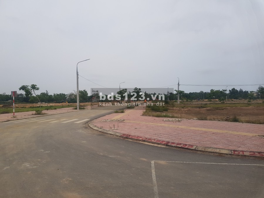 Cần Bán Lô Đất Khu Phố chợ Lai Nghi