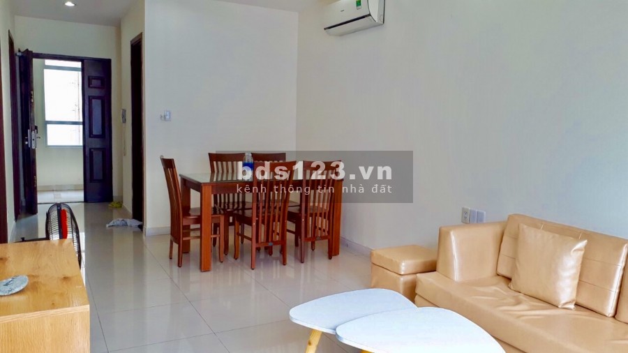 Cộng Hòa Plaza hiện đang trống căn 2PN, Full nội thất, tầng trung Giá 12Tr
