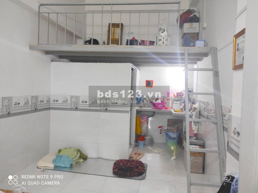 Tìm gấp nữ ở ghép Tân Bình giá 1tr3/tháng