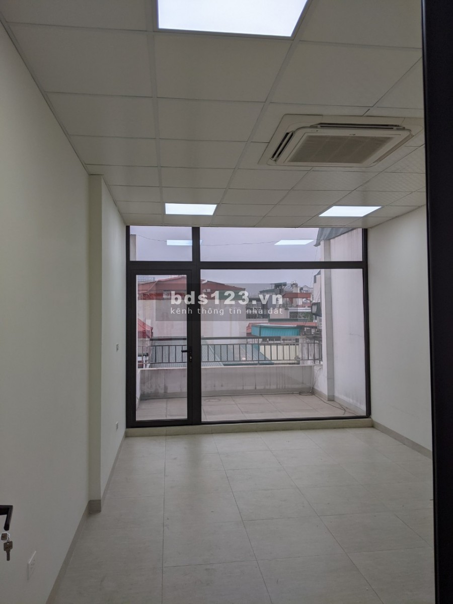 CHÍNH CHỦ CHO THUÊ SÀN VĂN PHÒNG 36 M2 Ở TRUNG TÂM QUẬN ĐỐNG ĐA, HÀ NỘI