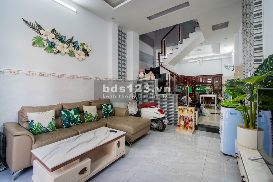 Cho thuê nhà nguyên căn nội thất đầy đủ