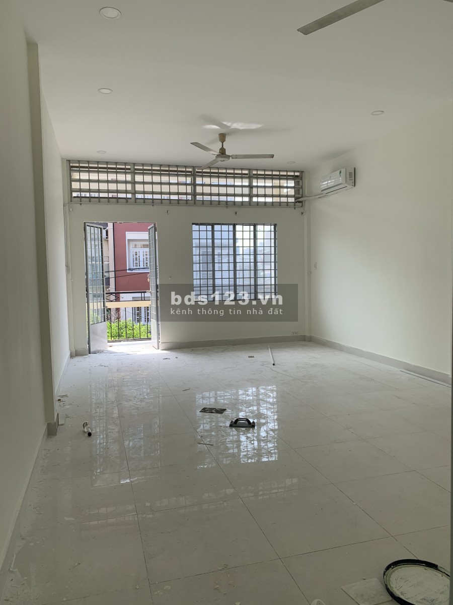 Nhà hẻm kinh doanh D2 4.5x22m, T_3lầu gồm 6 phòng 5wc, nhà mới full máy lạnh.