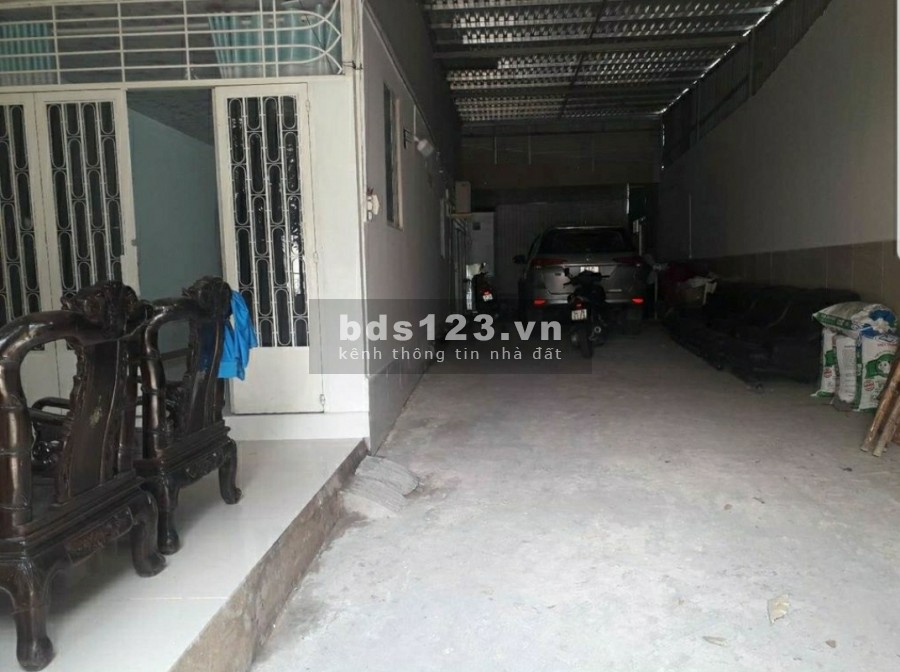 Cho thuê nhà 200m2 giá 15 triệu Huỳnh Tấn Phát, Quận 7