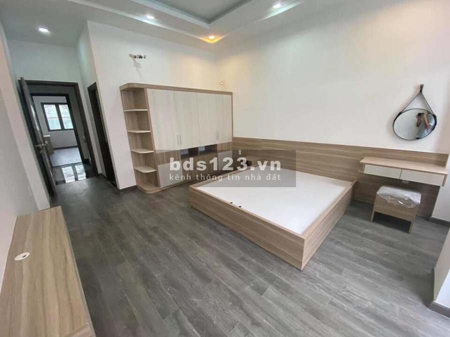 Nhà mới giá rẻ hẻm xe hơi Q12 4 tầng 73m2 thương lượng sâu