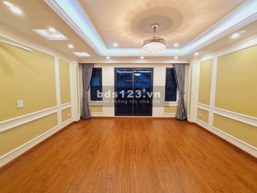 Bán nhà phân lô Trung Kính, Cầu Giấy, 45m2, 7 tầng thang máy nhà đẹp ở luôn
