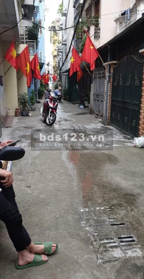 Bán gấp nhà kim giang hoàng mai 50m 4 tầng 3 tỷ