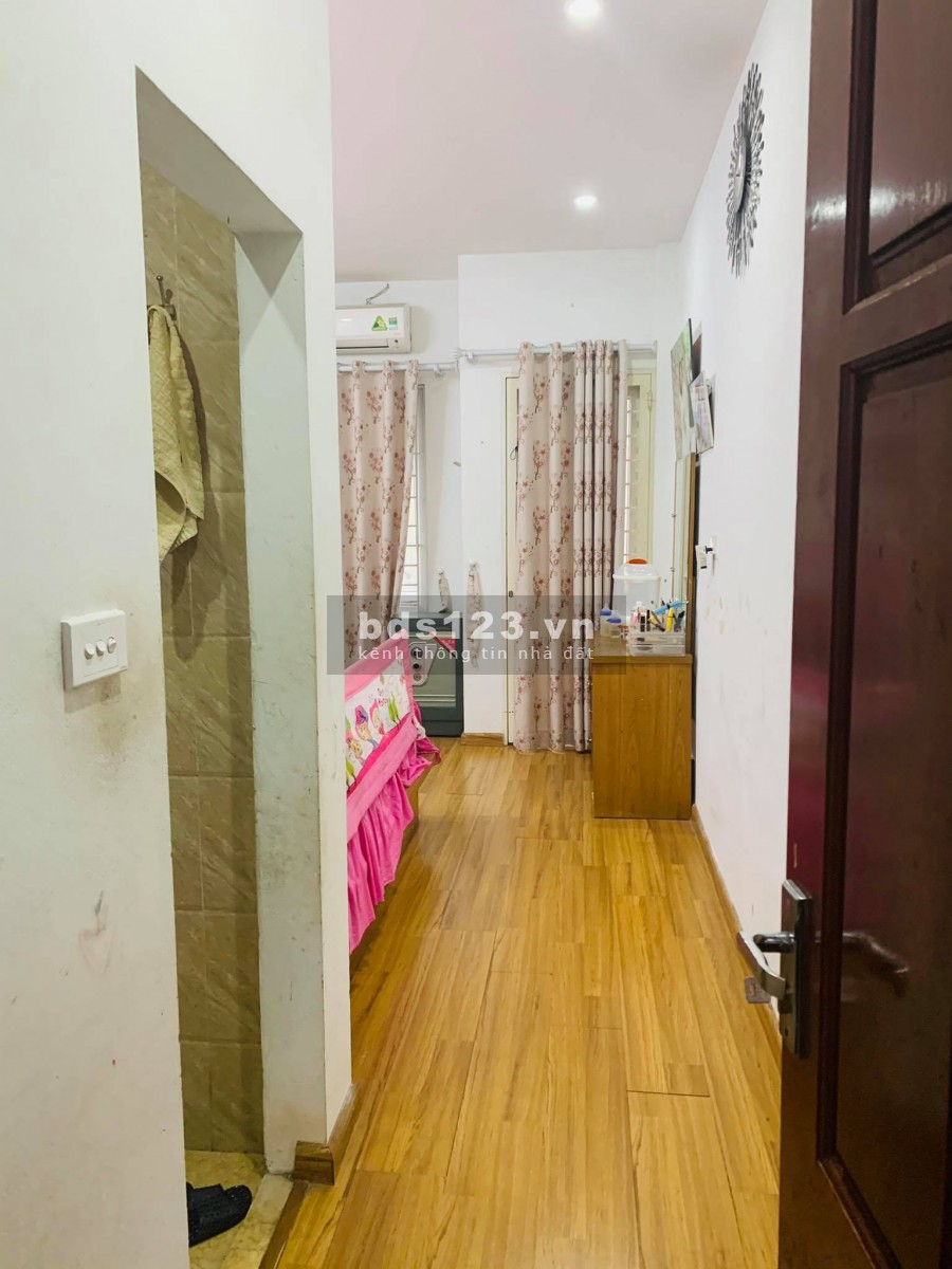 Bán nhà phân lô phố Thái Thịnh, 58m2 *4T, Ôtô tránh 10m, full Nội Thất, kinh doanh, ngõ thông, 2 mặt thoáng
