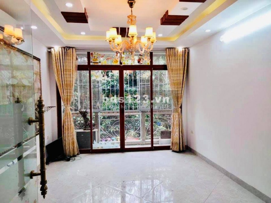 NGÕ THÔNG GARA Ô TÔ 10M RA MẶT PHỐ KINH DOANH NHỎ DT 60m2 GIÁ 6.4 tỷ