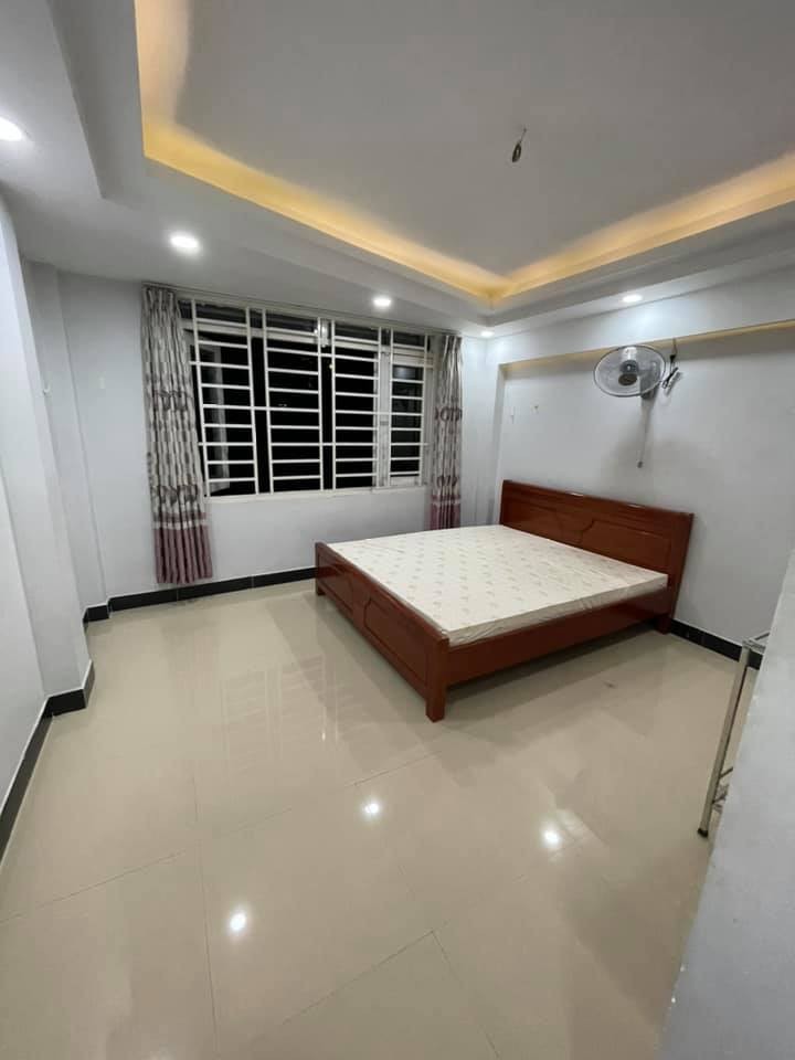Bán gấp nhà 5 tầng, 11PN, thu nhập 400 triệu 1 năm,Trần Xuân Soạn, Tân Hưng, Quận 7, Giá chỉ 6 tỷ 600 triệu thương lượng