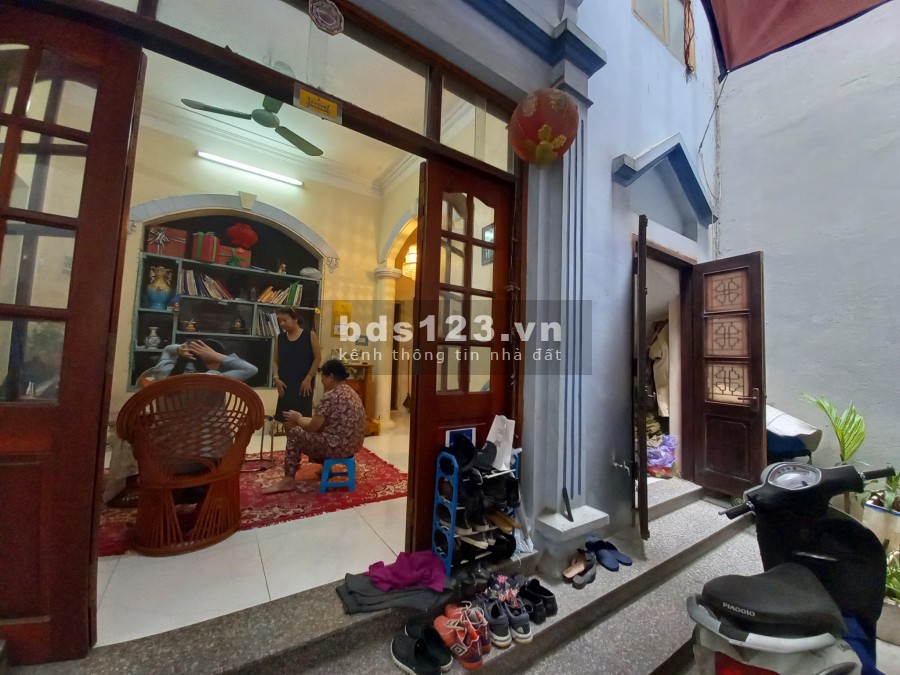 Nhà Quan bề thế, thênh thang 50M2*3T Lê Thanh Nghị nhỉnh 3 tỷ