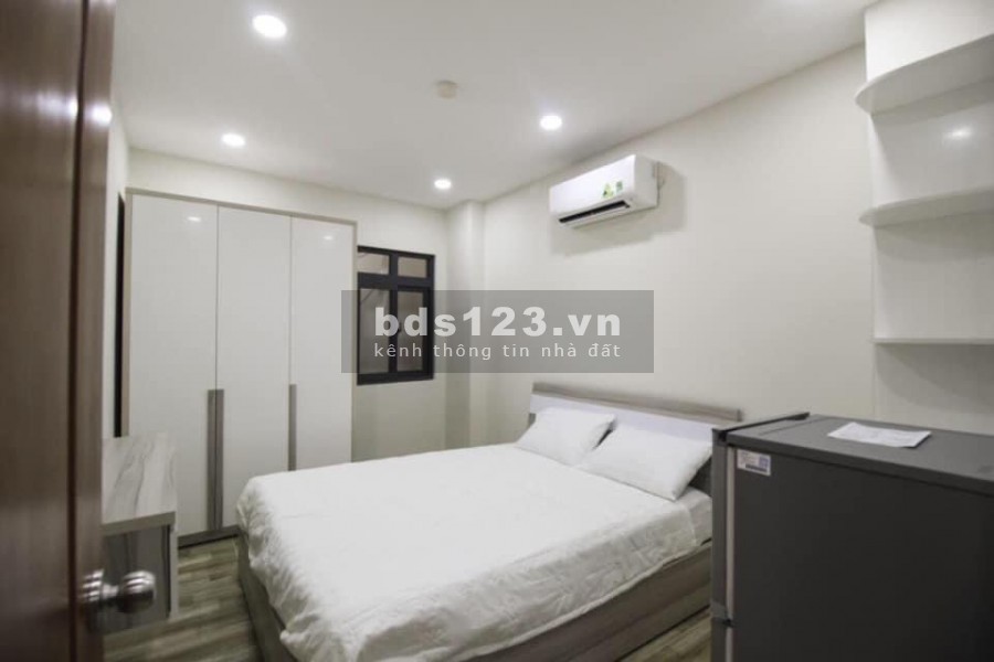 Cho thuê căn hộ Tân Bình 2PN ngay sân bay.