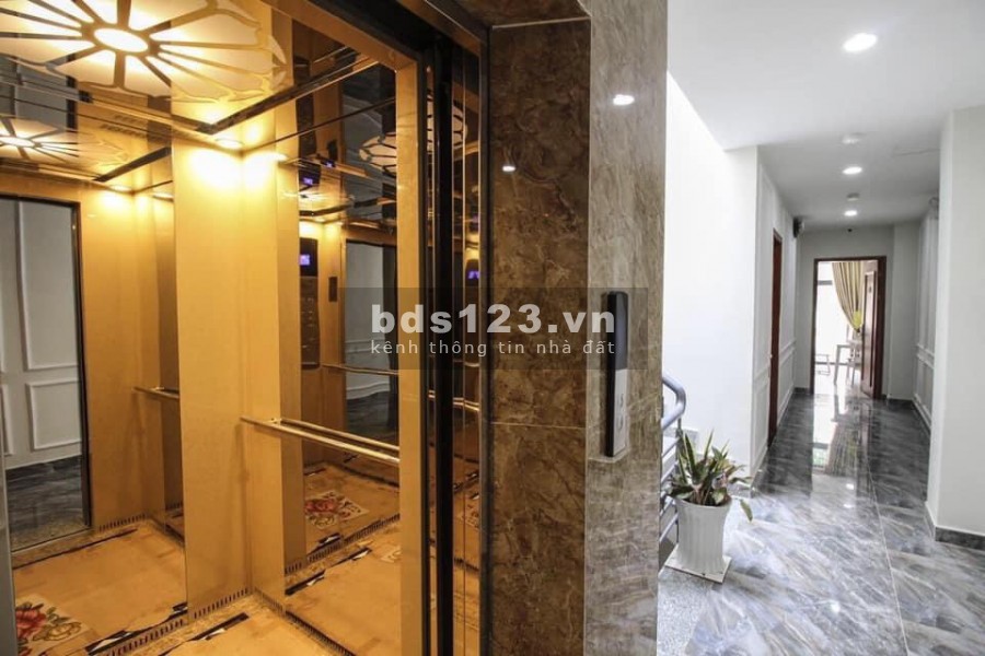 Cho thuê căn hộ Tân Bình 2PN ngay sân bay.