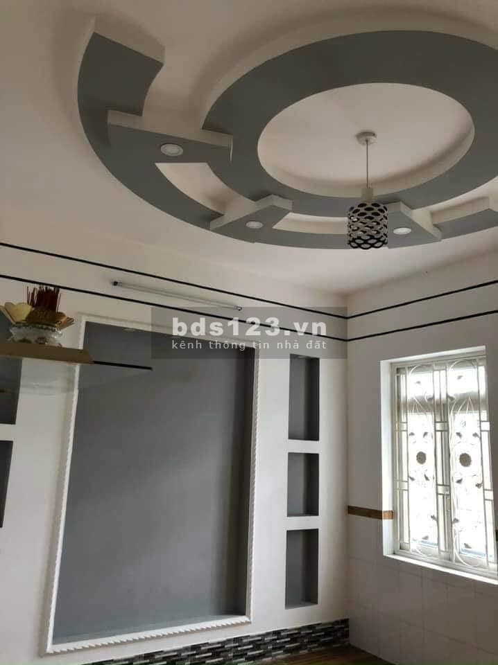 Nhà mặt tiền đường Kinh Dương Vương 5x13m