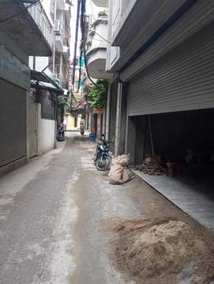 Bán Nhà Trương Định / Hai Bà Trưng 44M2/ 5 T/5./ 6.35 tỷ (PHÂN LÔ - NGÕ THÔNG Ô TÔ - GARA - KINH DOANH - MẶT TIỀN 6 MÉT)