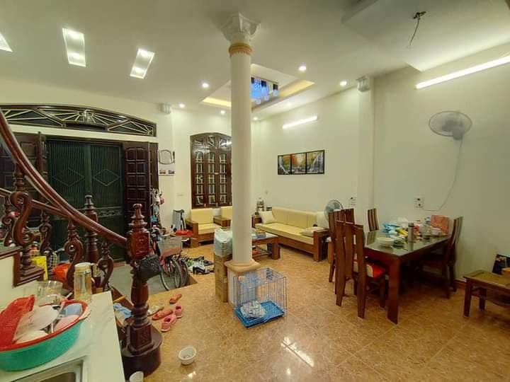 Quá đẹp! Bán nhà Ngõ 68 Cầu Giấy, 5 tầng, dịch vụ, tiện ích cực đỉnh