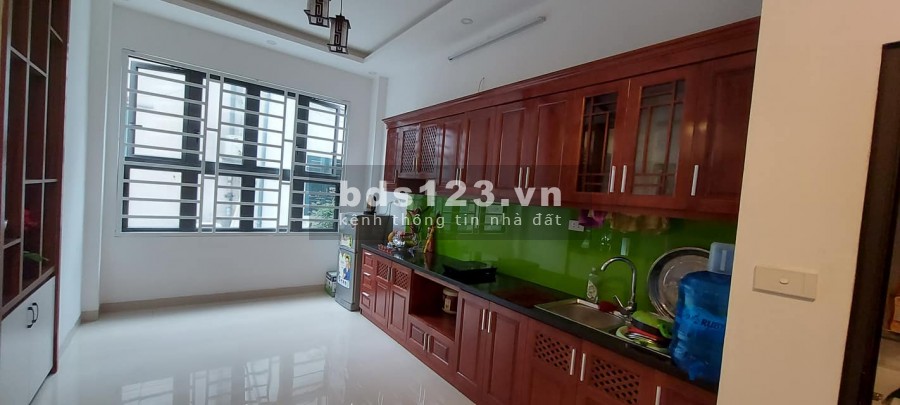 TÂN MAI 40M X4 TẦNG 5 TỶ, KINH DOANH ĐỈNH, Ô TÔ VÀO NHÀ