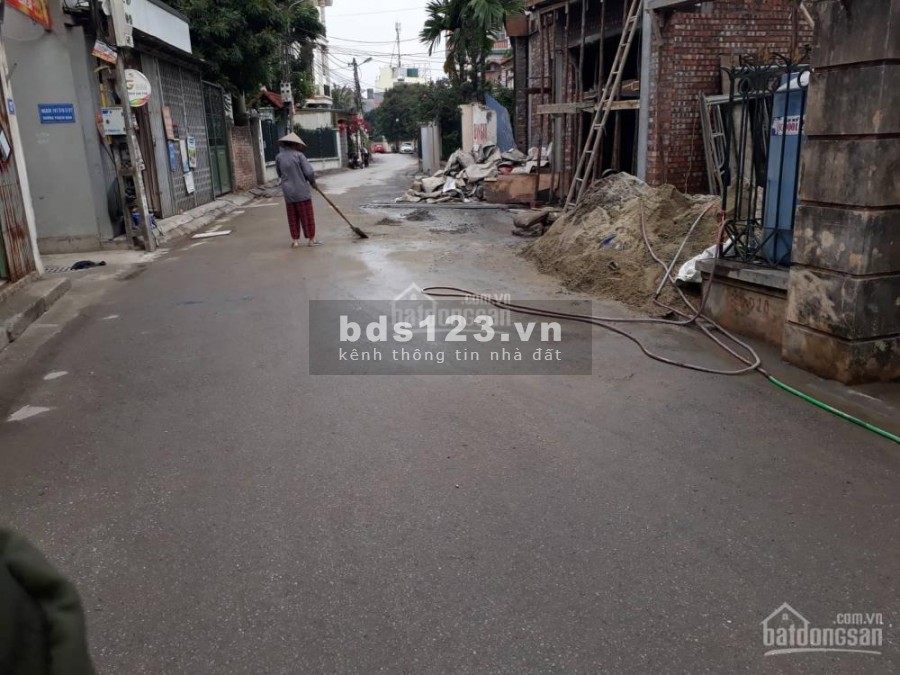 Bán đất Trâu Quỳ Viện kinh tế giáp khu 31ha dt 90m2 đường 13m. lh 0982852808