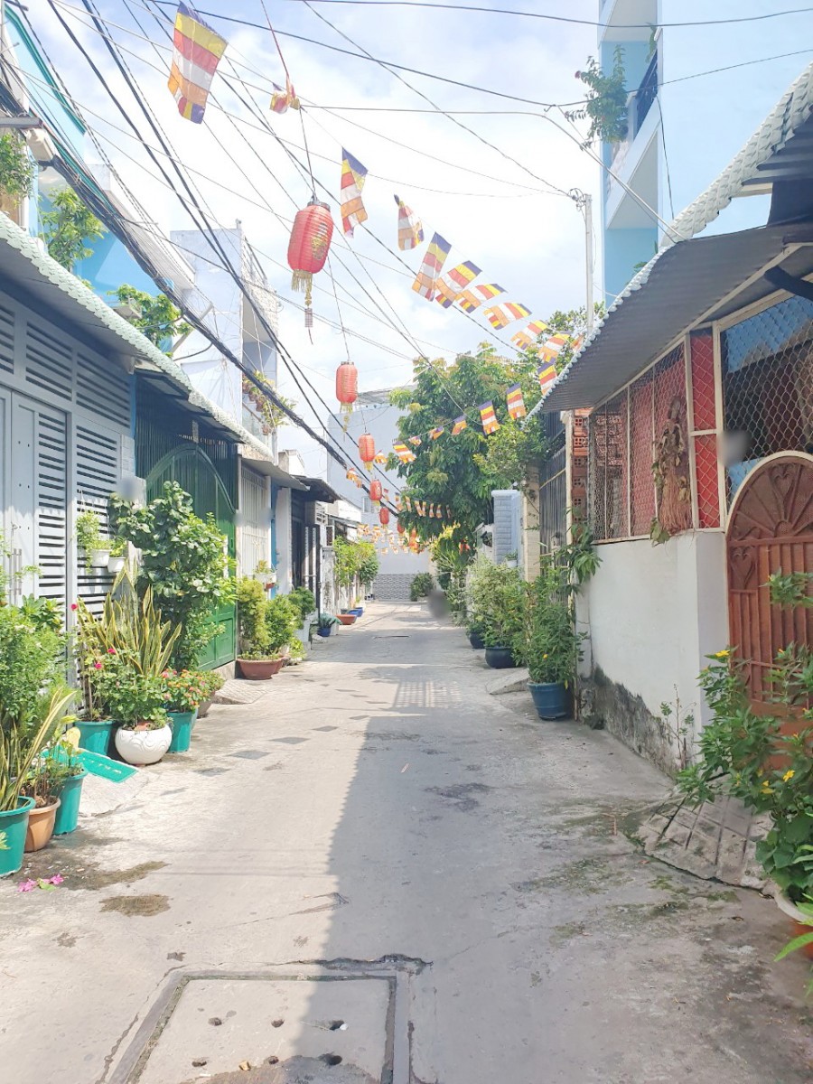 Bán nhà 1 lầu hẻm đẹp 5m Bùi Minh Trực P6 Q8