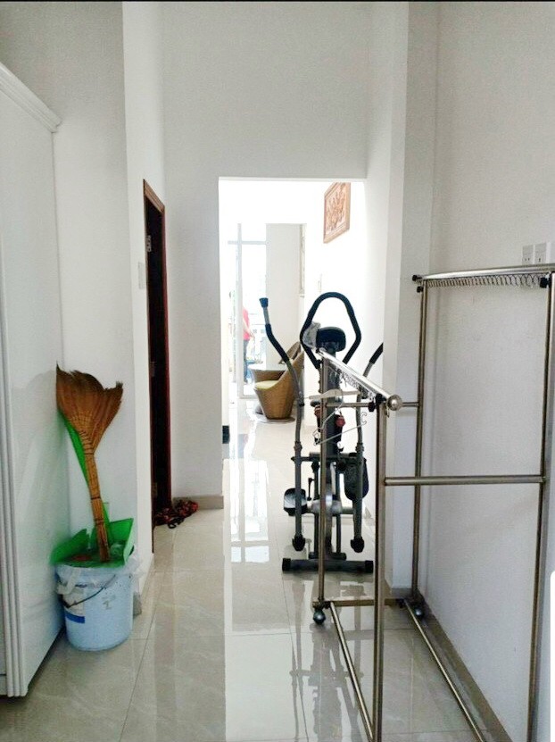 Nhà 65m2, 3 lầu, mặt tiền đường chính Đào Cam Mộc P4 Q8