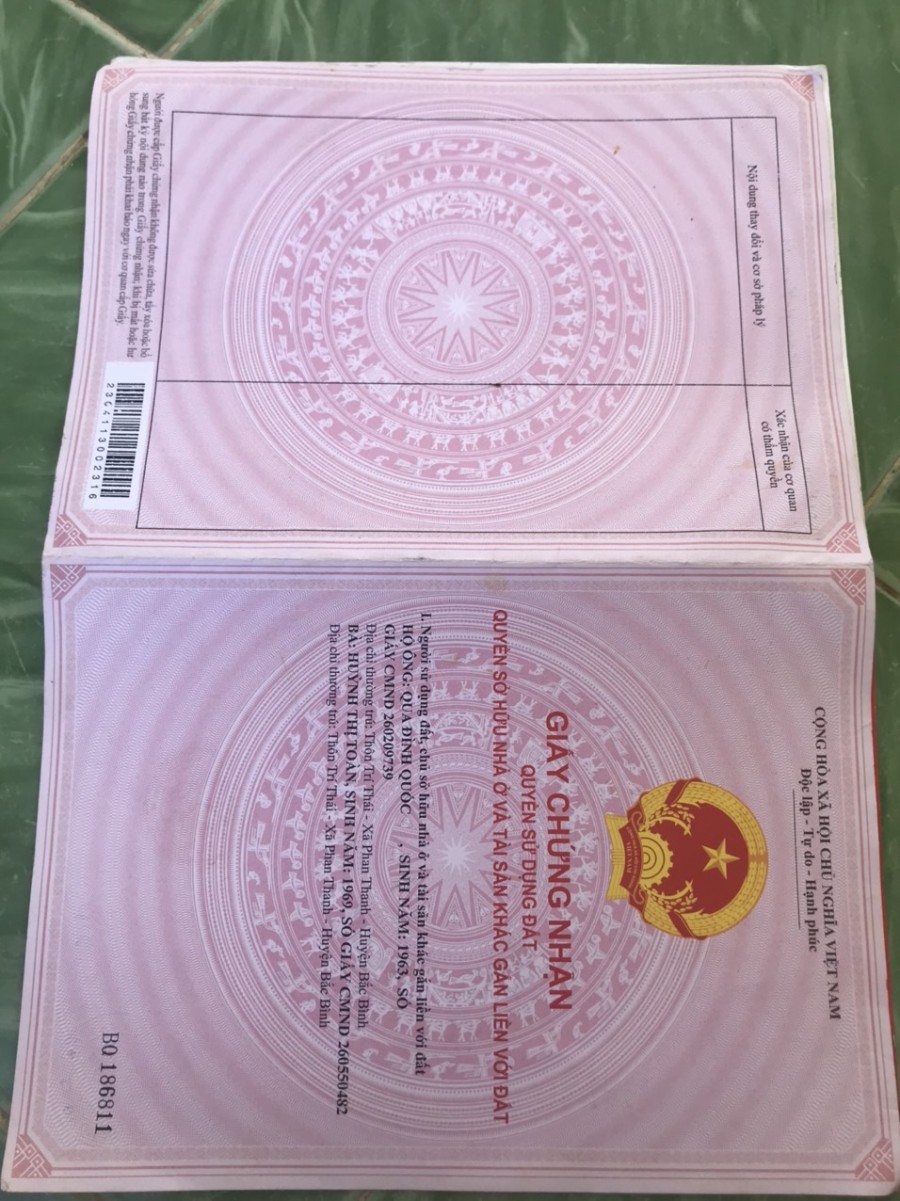 Lô đất nông nghiệp cực đẹp có đường đất hiện hữu trên sổ gần khu dân cư vuông vức, bằng phẳng liên hệ ngay .