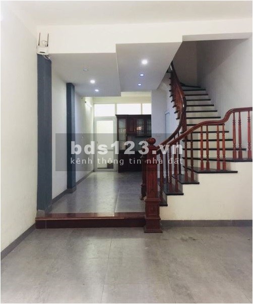 Bán nhà Văn Quán, Hà Đông, Oto đỗ cửa, 45m2, MT4m, Kinh doanh nhỏ