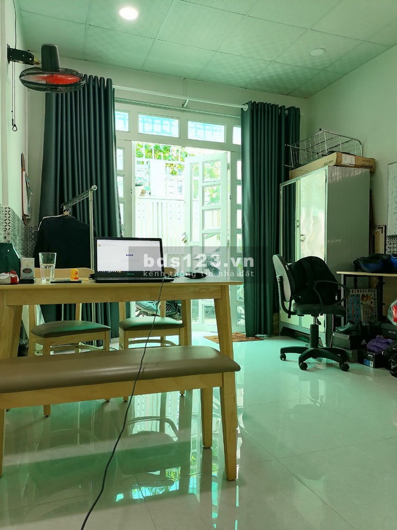 Bán nhà mới 42m2 hẻm 226 đường Nguyễn Bình Xã Phú Xuân T.T Nhà Bè