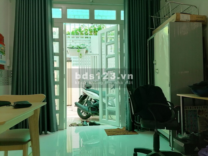 Bán nhà mới 42m2 hẻm 226 đường Nguyễn Bình Xã Phú Xuân T.T Nhà Bè