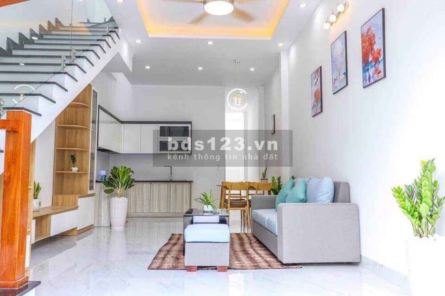 Bán gấp nhà đường Sư Vạn Hạnh Quận 10 3 tầng 4.1 tỷ - 0798919986