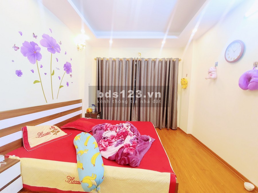 KHẨN CẤP! Tuyệt phẩm ngõ thông ô tô, 40m2x5 tầng, 3.09 tỷ