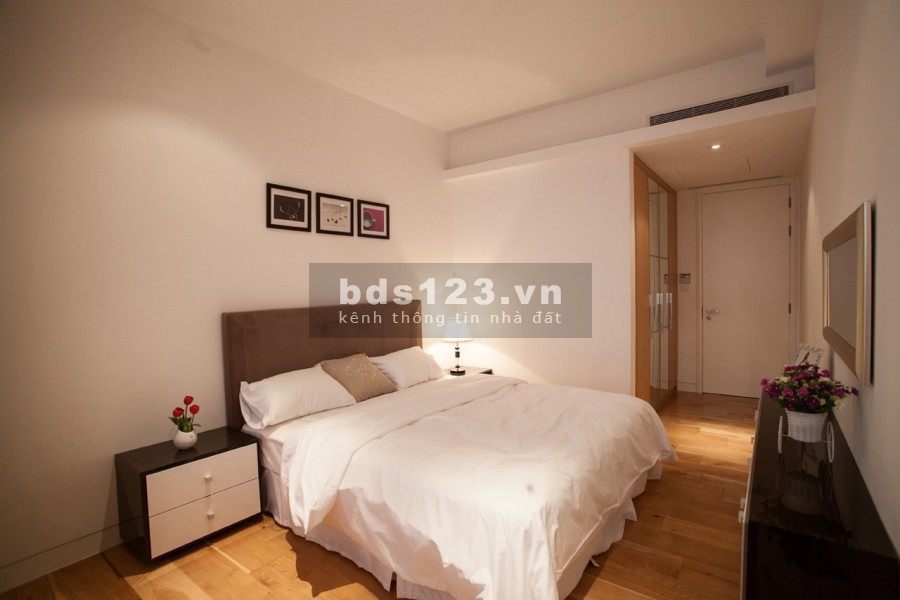 Cho thuê chung cư Indochina Plaza Xuân Thủy, dt100m 2PN thoáng mát Full đồ cao cấp xịn 0988296228