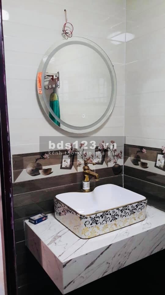 Bán Nhà Trần Quốc Hoàn, Kinh Doanh Vô Địch Ô Tô Tránh Lh 0966131292