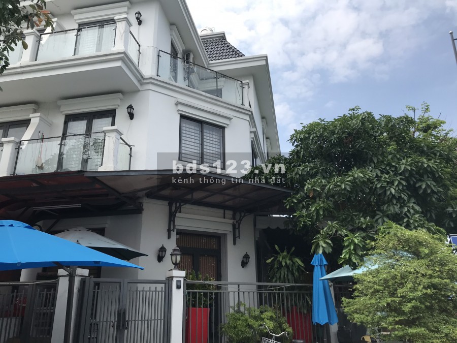 Chủ nhà thiện chí sang nhượng căn góc nhà phố Siêu Tiềm Năng ở KĐT LakeView City