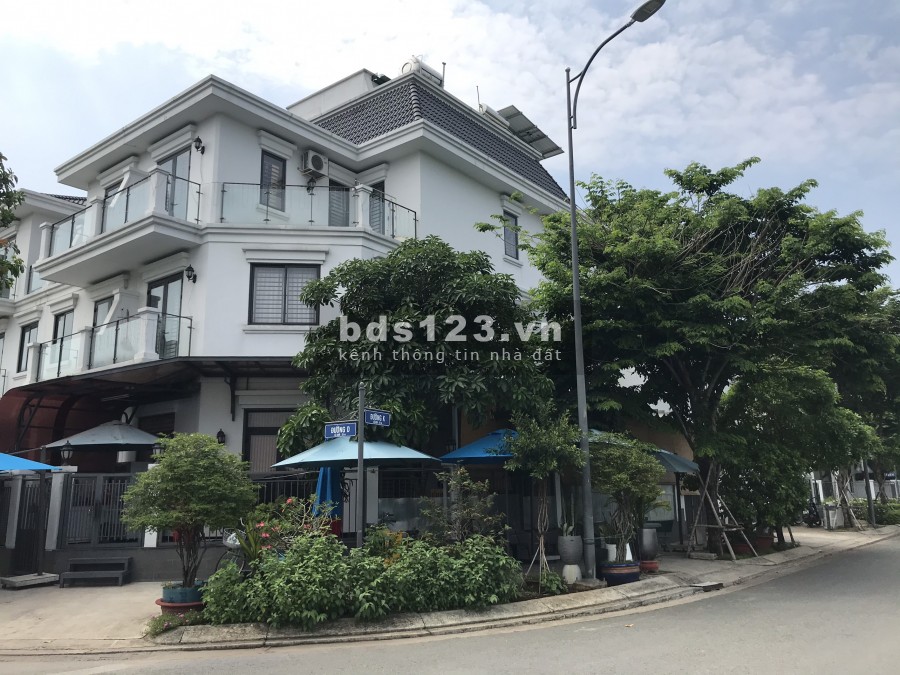 Chủ nhà thiện chí sang nhượng căn góc nhà phố Siêu Tiềm Năng ở KĐT LakeView City