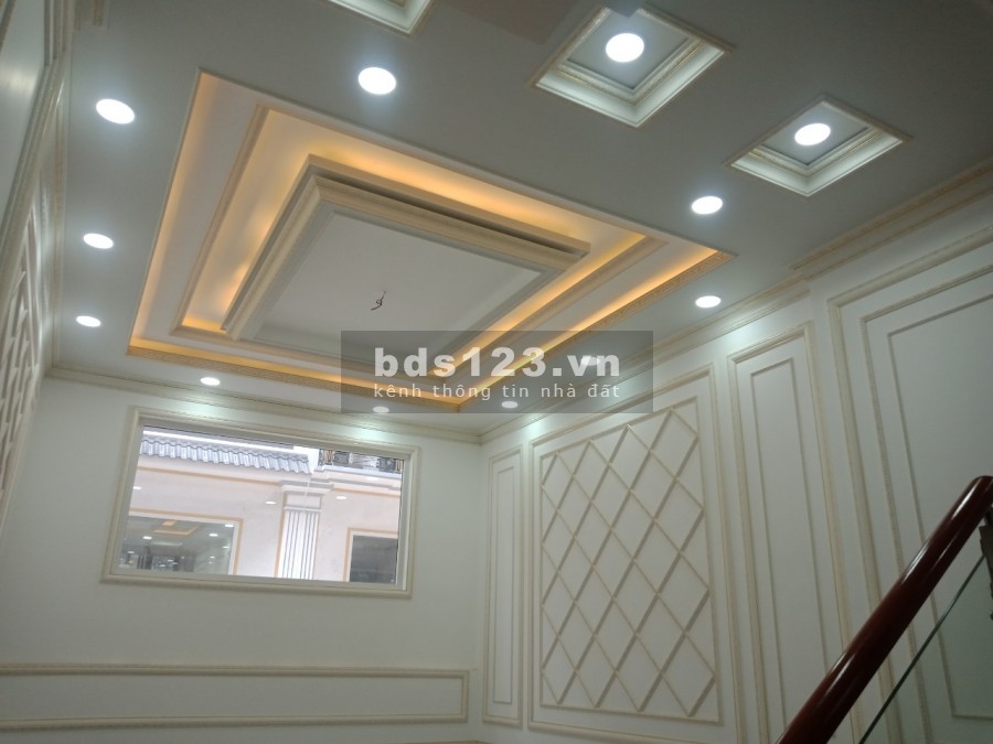 NHÀ SỔ HỒNG RIÊNG NGAY TẠ QUANG BỬU QUẬN 8