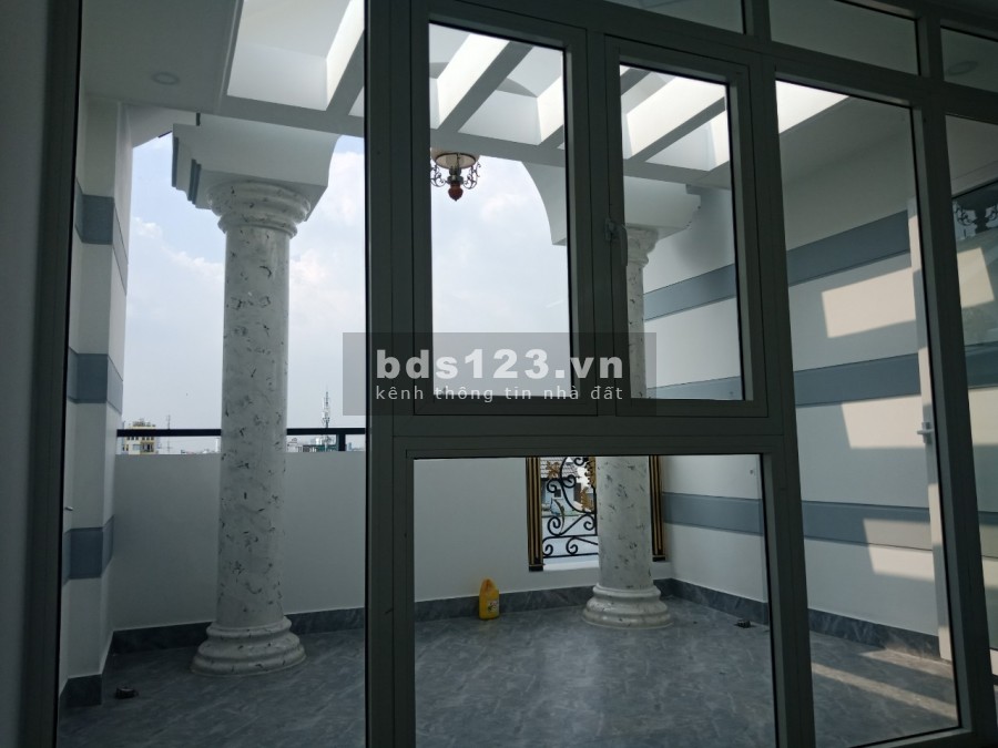 NHÀ SỔ HỒNG RIÊNG NGAY TẠ QUANG BỬU QUẬN 8