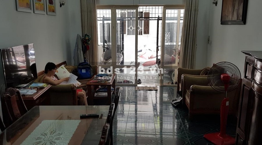 Có ngay nhà 37m2 trung tâm Lạc Long Quân, hxh, tân bình, 3 tỷ 65