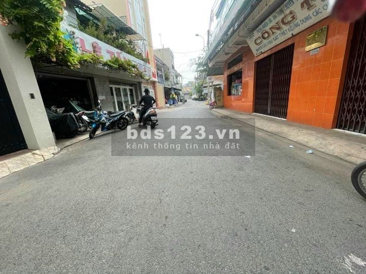 MẶT TIỀN TÁI THIẾT - CHỦ CẦN BÁN GẤP HẠ NGAY 900TR, GIÁ MỚI 13.9 TỶ